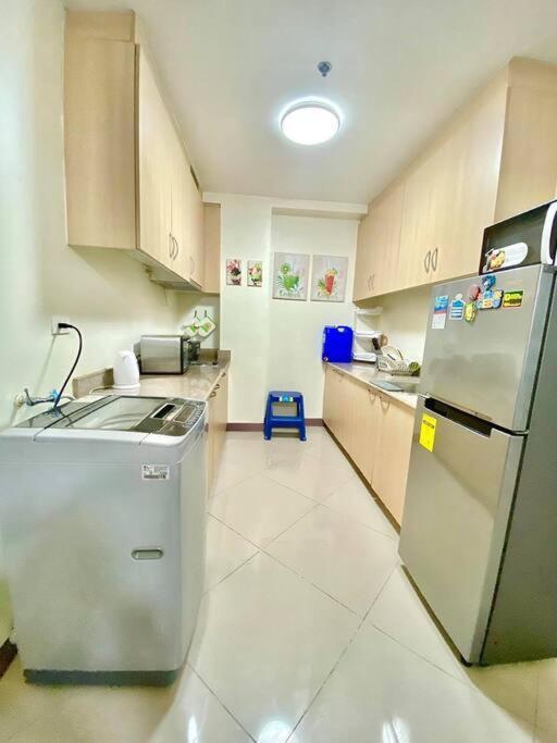 Field Residences Paranaque City ภายนอก รูปภาพ